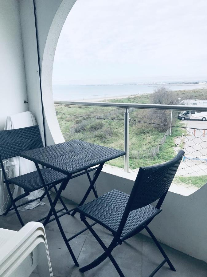 As18656 - Grand Studio Vue Mer, Direct Sur Plage Avec Parking Prive Le Grau-du-Roi Luaran gambar