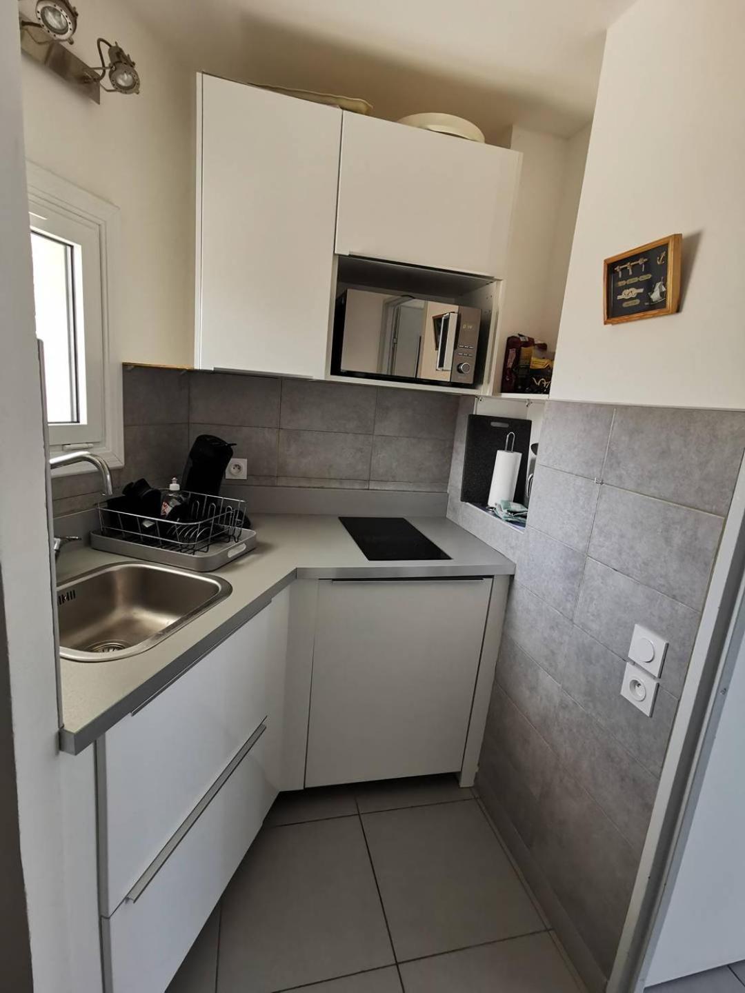 As18656 - Grand Studio Vue Mer, Direct Sur Plage Avec Parking Prive Le Grau-du-Roi Luaran gambar