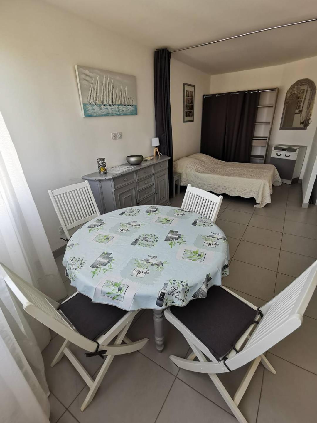 As18656 - Grand Studio Vue Mer, Direct Sur Plage Avec Parking Prive Le Grau-du-Roi Luaran gambar